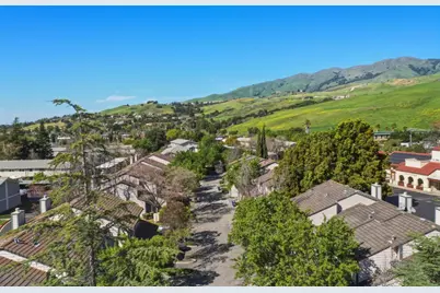 35 Terfidia Ln, Milpitas, CA 95035 - Photo 35