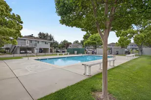 1325 Joplin Dr 2, San Jose, CA 95118 - Photo 13