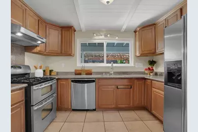 2644 Bal Harbor Ln, Hayward, CA 94545 - Photo 7