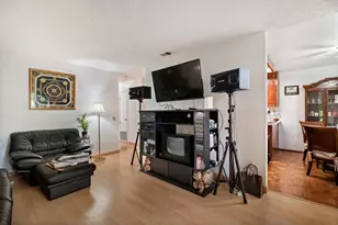 2599 Easton Ln 109, San Jose, CA 95133 - Photo 15