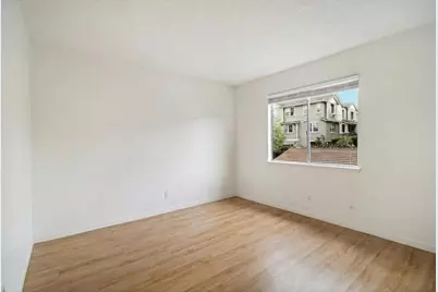 2599 Easton Ln 109, San Jose, CA 95133 - Photo 5