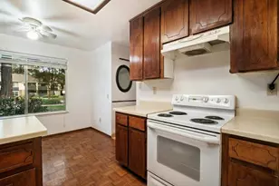 2599 Easton Ln 109, San Jose, CA 95133 - Photo 11