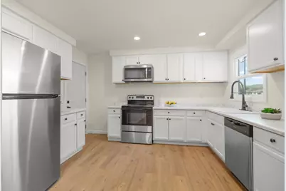 339 Dimaggio Ave, Pittsburg, CA 94565 - Photo 11