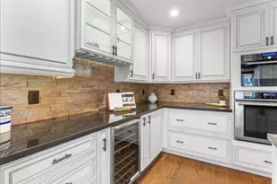 1529 Cameo Dr, San Jose, CA 95129 - Photo 15