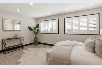 2060 Bunker Hill Dr, San Mateo, CA 94402 - Photo 25