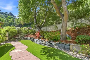 2060 Bunker Hill Dr, San Mateo, CA 94402 - Photo 41