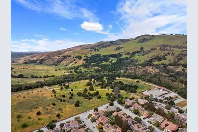 19135 Chinook Ct, Morgan Hill, CA 95037 - Photo 15