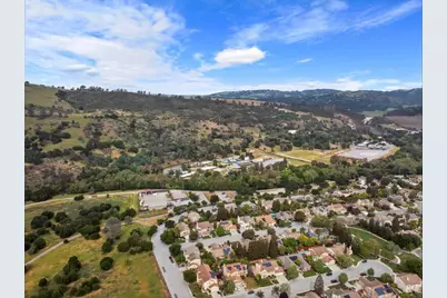 19135 Chinook Ct, Morgan Hill, CA 95037 - Photo 13