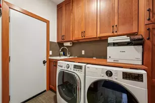 252 Blakewood Way, Redwood City, CA 94062 - Photo 35