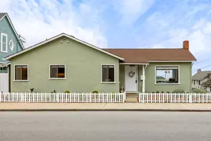 360 Central Ave, Pacific Grove, CA 93950 - Photo 33