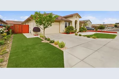 805 Klamath Way, Hollister, CA 95023 - Photo 3