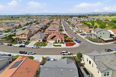 805 Klamath Way, Hollister, CA 95023 - Photo 49