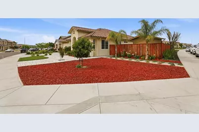 805 Klamath Way, Hollister, CA 95023 - Photo 3