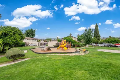 570 Crabapple Way, San Jose, CA 95111 - Photo 19