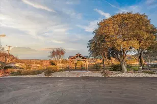 2180 Patton Ave, Napa, CA 94559 - Photo 35