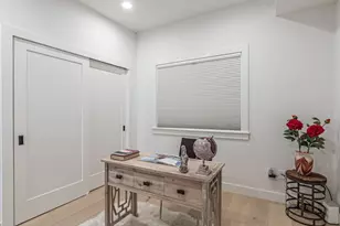 225 S Mathilda Ave, Sunnyvale, CA 94086 - Photo 17