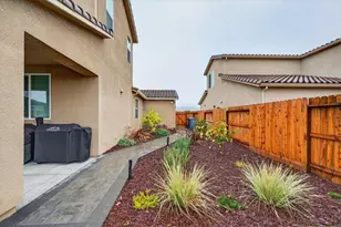 1096 Wildrose Dr, Hollister, CA 95023 - Photo 47