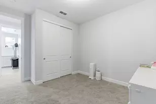 1096 Wildrose Dr, Hollister, CA 95023 - Photo 31