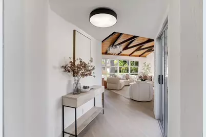 121 Lois Ln, Palo Alto, CA 94303 - Photo 27