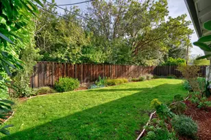 121 Lois Ln, Palo Alto, CA 94303 - Photo 45
