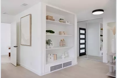 121 Lois Ln, Palo Alto, CA 94303 - Photo 15