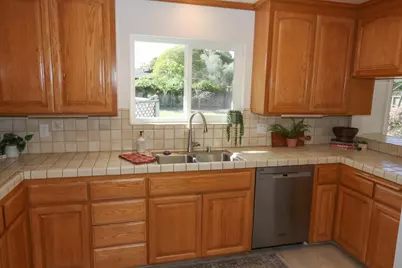 107 Linden St, Santa Cruz, CA 95062 - Photo 7