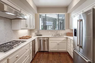 10 Mansion Ct 713, Menlo Park, CA 94025 - Photo 13