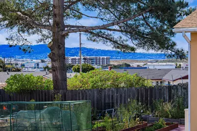 1915 Grandview St, Seaside, CA 93955 - Photo 3