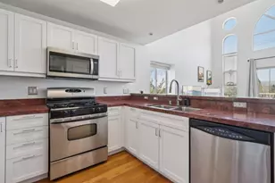 350 N 2nd St 335, San Jose, CA 95112 - Photo 9