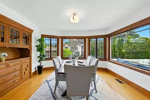 5555 Carlton St, Oakland, CA 94618 - Photo 3