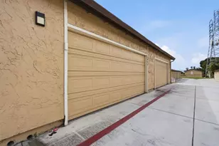 1992 Uphall Ct, San Jose, CA 95121 - Photo 41