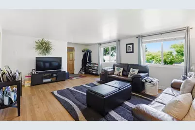 19170 Tilson Ave, Cupertino, CA 95014 - Photo 9