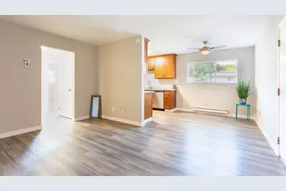 1270 Coronado Dr, Sunnyvale, CA 94086 - Photo 19