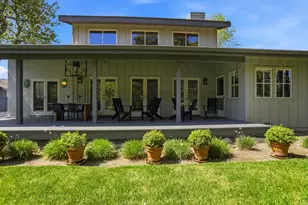 25381 Markham Ln, Salinas, CA 93908 - Photo 37