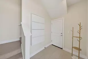 550 Redberry Wy, San Jose, CA 95117 - Photo 7