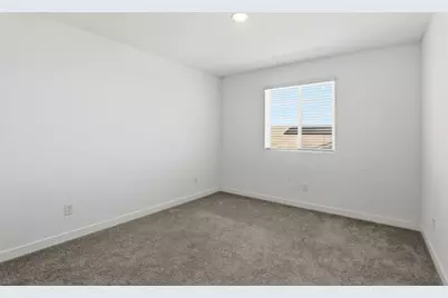 12185 Coal Creek Way, Rancho Cordova, CA 95742 - Photo 19