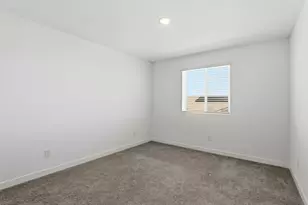 12185 Coal Crk Wy, Rancho Cordova, CA 95742 - Photo 19