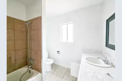2416 Roble Ave, Modesto, CA 95354 - Photo 13