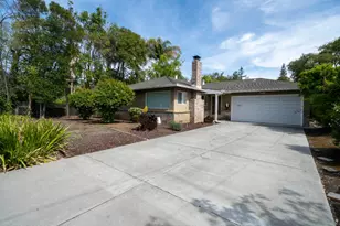 792 E Meadow Dr, Palo Alto, CA 94303 - Photo 1