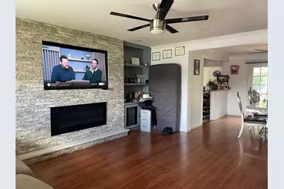 3223 Spring St, Redwood City, CA 94063 - Photo 3