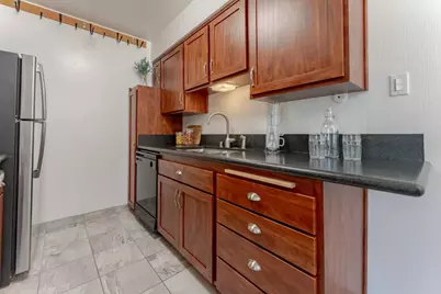 3049 Los Prados St 223, San Mateo, CA 94403 - Photo 11