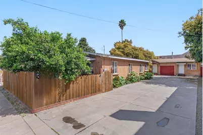 20 Gonda St, Royal Oaks, CA 95076 - Photo 1