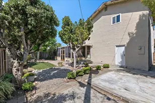 898 Hummingbird Dr, San Jose, CA 95125 - Photo 25