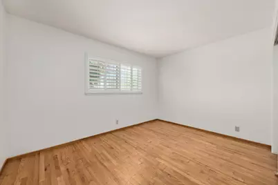 898 Hummingbird Dr, San Jose, CA 95125 - Photo 15