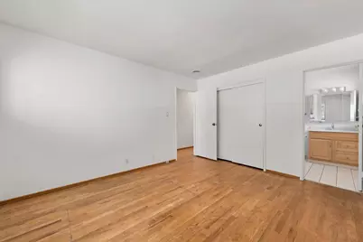 898 Hummingbird Dr, San Jose, CA 95125 - Photo 17