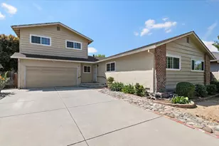 898 Hummingbird Dr, San Jose, CA 95125 - Photo 3