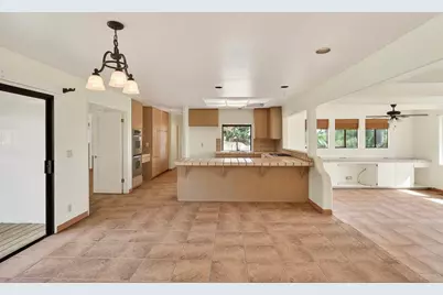 31021 Camphora Rd, Soledad, CA 93960 - Photo 15