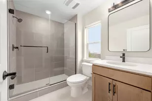 2322 Red Oak Ct, San Mateo, CA 94403 - Photo 3