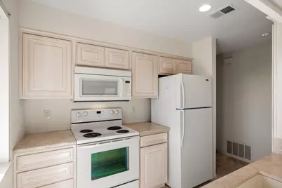 121 Quail Run Ct, Del Rey Oaks, CA 93940 - Photo 11