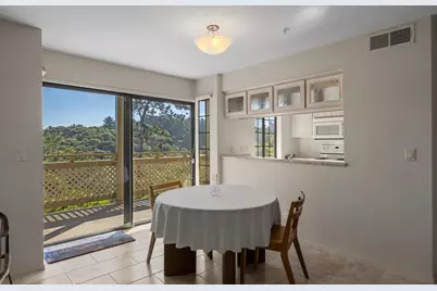 121 Quail Run Ct, Del Rey Oaks, CA 93940 - Photo 5